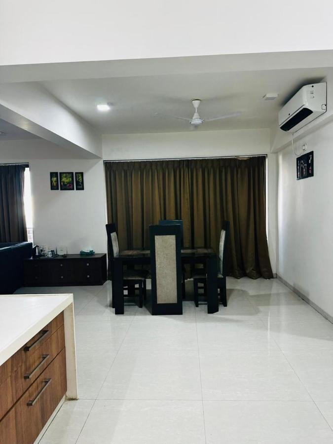 River Front Property Apartment Ahmedabad Exterior photo