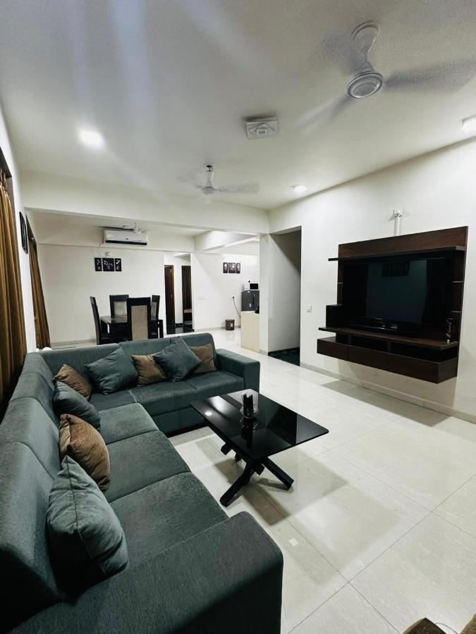 River Front Property Ahmedabad Exterior photo